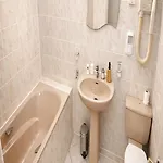 Le Saint Martin 2* Bourg-Sainte-Marie