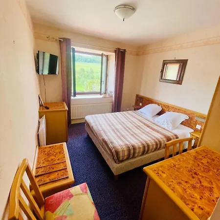 Le Saint Martin 2* Bourg-Sainte-Marie